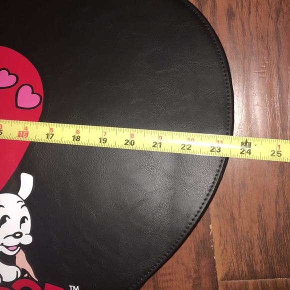 Mega Size Betty Boop Heart shaped Purse - Picture 4 of 5